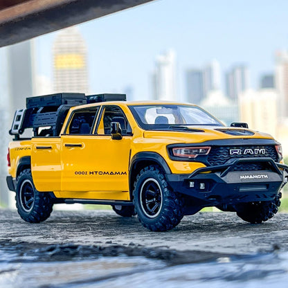 1:32 Scale Die Cast Pickup Truck Model Car with Opening Doors, Pull Back Action, Sound & Light, Metal Body Off-Road Collectible Toy for Kids & Adults