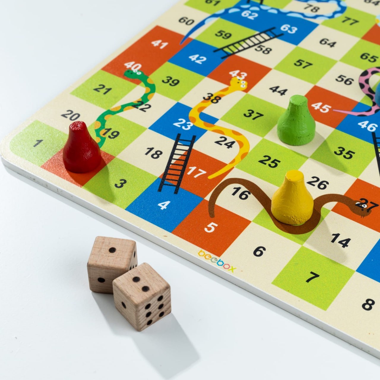 2-in-1 Wooden Board Game Set – Double-Sided Ludo & Snakes and Ladders Classic Family Game with Wooden Dice & Pawns